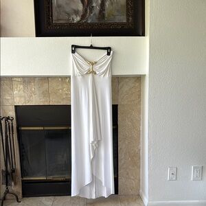 SKY white strapless stretch dress. Size L. New. Beautiful.